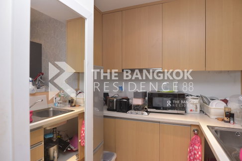 Great price, prime location Villa Rachatewi near Airport Rail Link Phaya Thai Station