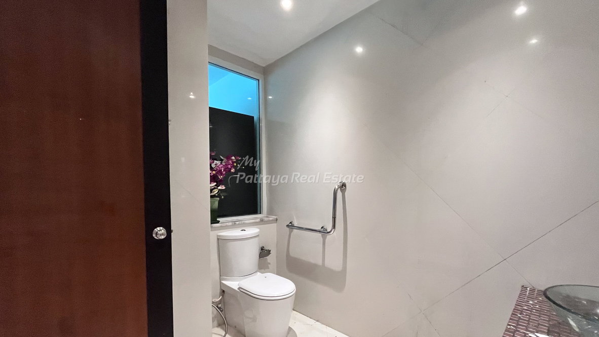 picture 🛏️ Studio - 🛁 1 Bath - 🏙️ Pool View - 🇹🇭 THAI name - 🏢 Diamond Suites Resort Pattaya - Ref: DS42 - 2/12
