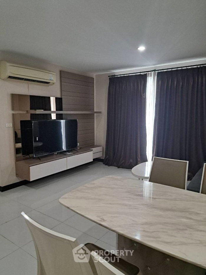 picture 2-BR Condo At Voque Sukhumvit 16 Near MRT Queen Sirikit (ID 3182745) - 4/5