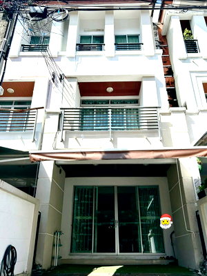 ทาวน์โฮมให้เช่า : 🏡✨ ทาวน์โฮม 3 ชั้น บ้านกลางเมือง เดอะ ปารีส พระราม 9 – กรุงเทพกรีฑา 7 3 ห้องนอน 3 ห้องน้ำ เฟอร์นิเจอร์ครบ | พร้อมเข้าอยู่