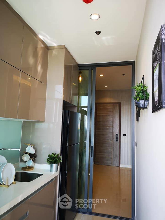 picture 1-BR 36 Sqm Condo At Mayfair Place Sukhumvit 50, 13th-Floor, Near BTS On Nut (ID 511915) - 4/14