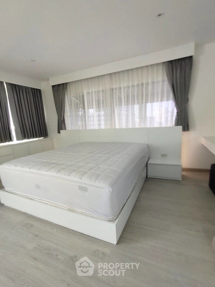picture 100m From BTS Sala Daeng | 2-BR 144 Sqm At Silom Condominium (ID 382005) - 16/18
