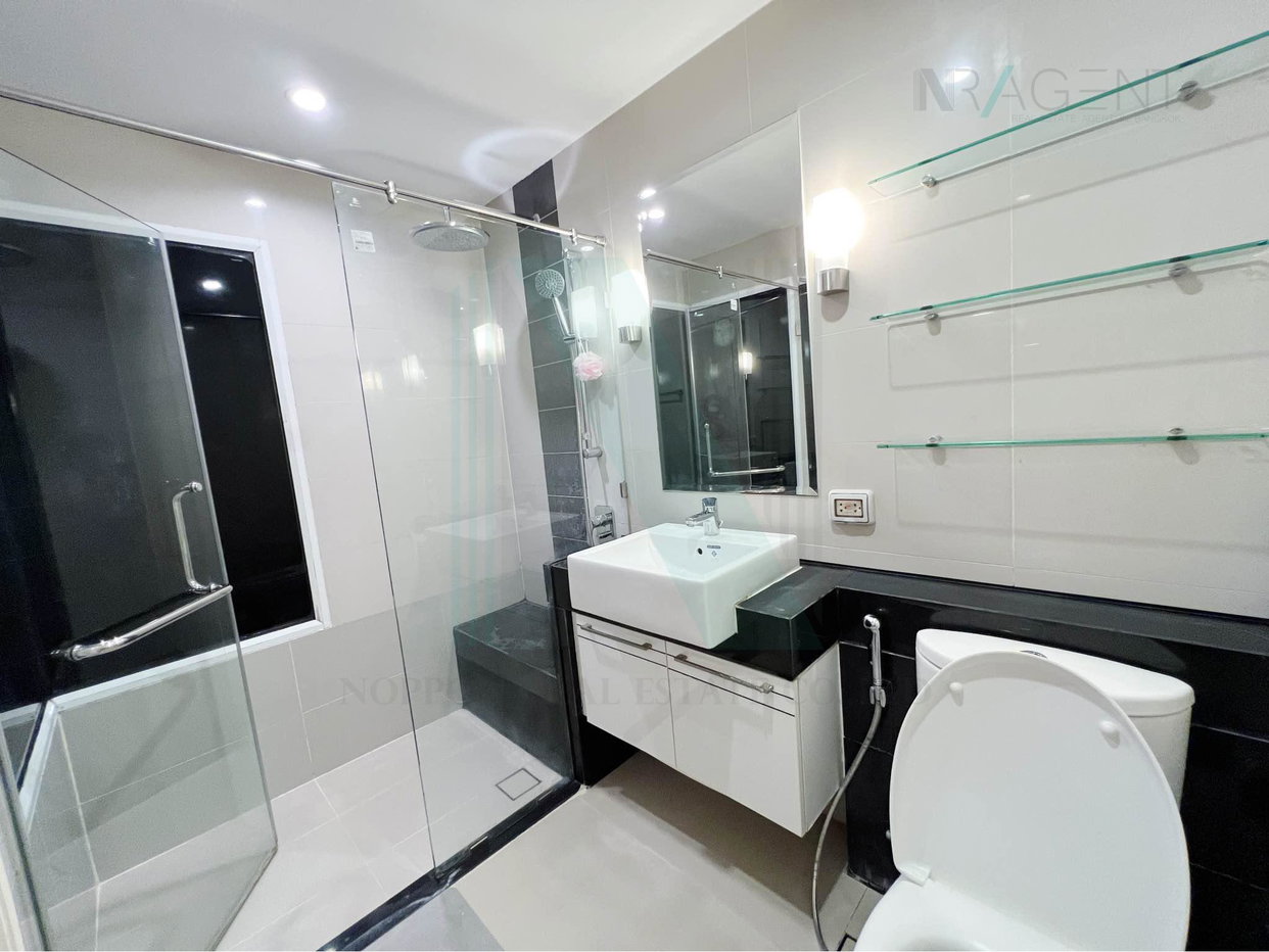 รูป 🎉 ให้เช่าคอนโด ศุภาลัย พรีเมียร์ แอท อโศก อาคาร 1 ชั้น 12 1 ห้องนอน ขนาด 50.00 ตรม ใกล้ MRT เพชรบุรี 150 เมตร - รูปที่ 7/8
