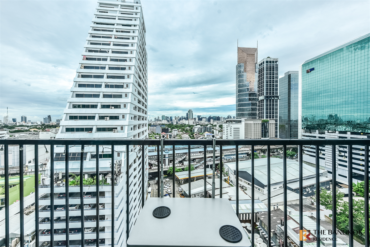 picture Noble ReD Easy Start with a City Dweller Lifestyle near BTS Ari - 10/10