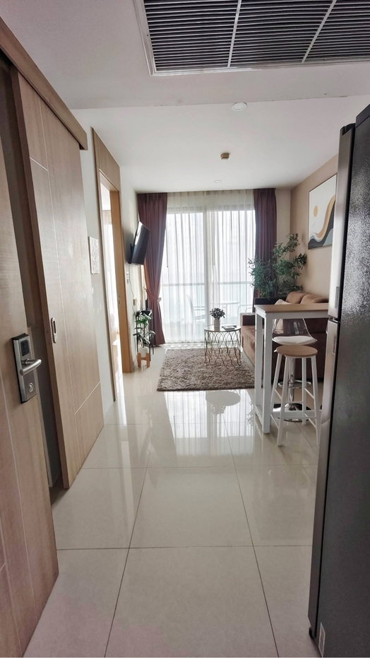 รูป Condo for Rent Jomtien • 35 sq.m. • 28th Floor Sea & City View - รูปที่ 2/17