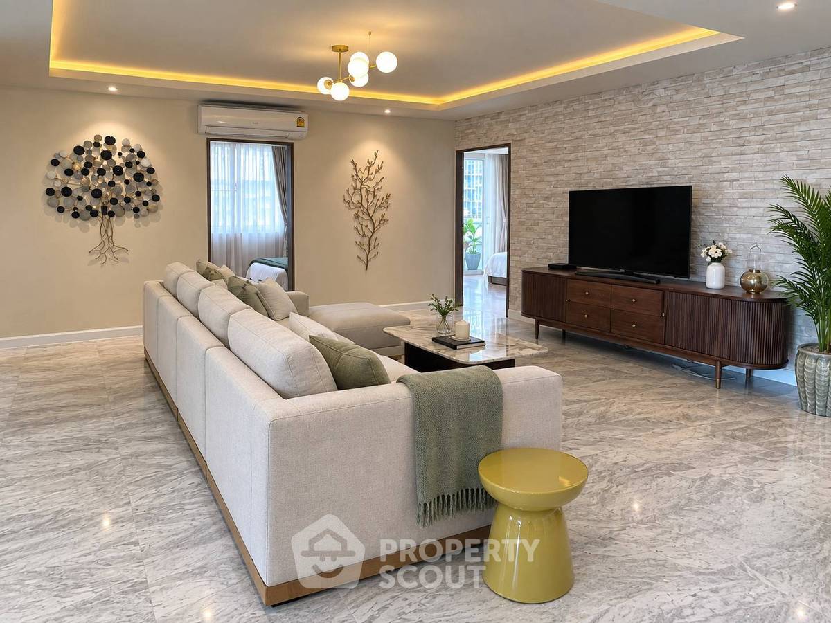 รูป คอนโด 4 ห้องนอน ขนาด 236 ตร.ม. DS Tower 1 ใกล้ BTS พร้อมพงษ์ (ID 3191314) - รูปที่ 12/18