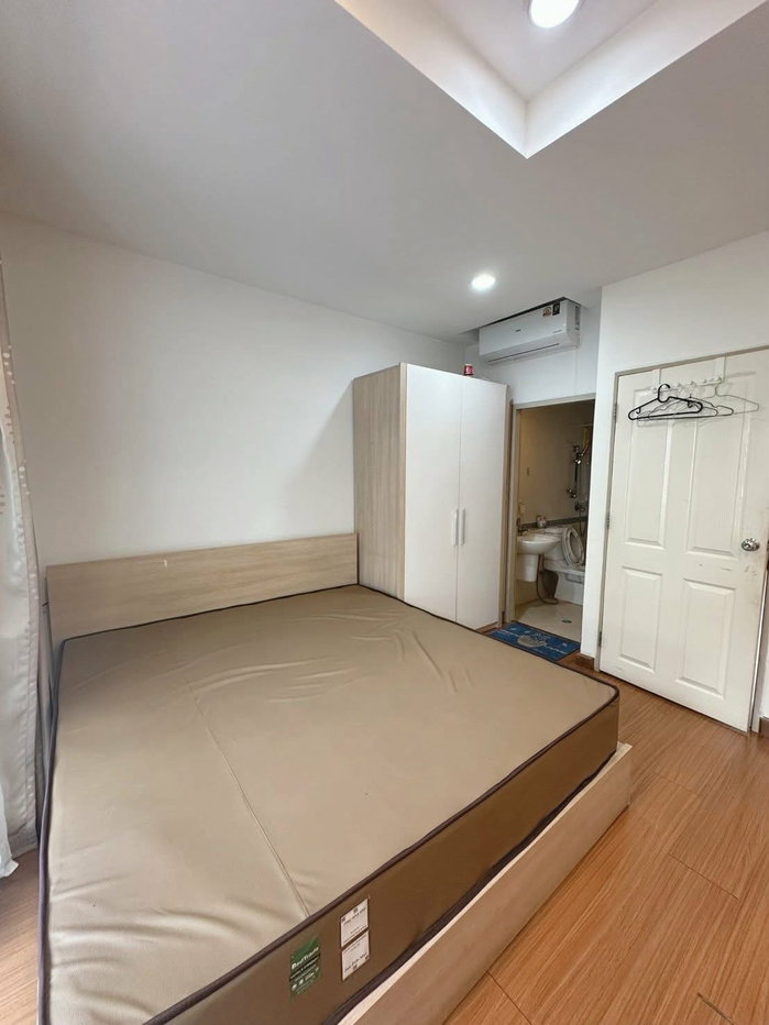 รูป 🏡✨ ทาวน์โฮม 3 ชั้น บ้านกลางเมือง เดอะ ปารีส พระราม 9 – กรุงเทพกรีฑา 7 3 ห้องนอน 3 ห้องน้ำ เฟอร์นิเจอร์ครบ | พร้อมเข้าอยู่ - รูปที่ 3/16