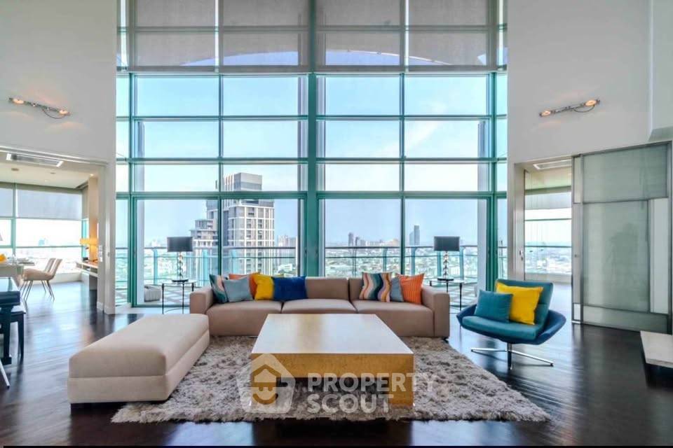 picture 381 Sqm 5-BR 36th-Floor Chatrium Riverside Condominium, BTS Saphan Taksin (ID 3180487) - 9/17