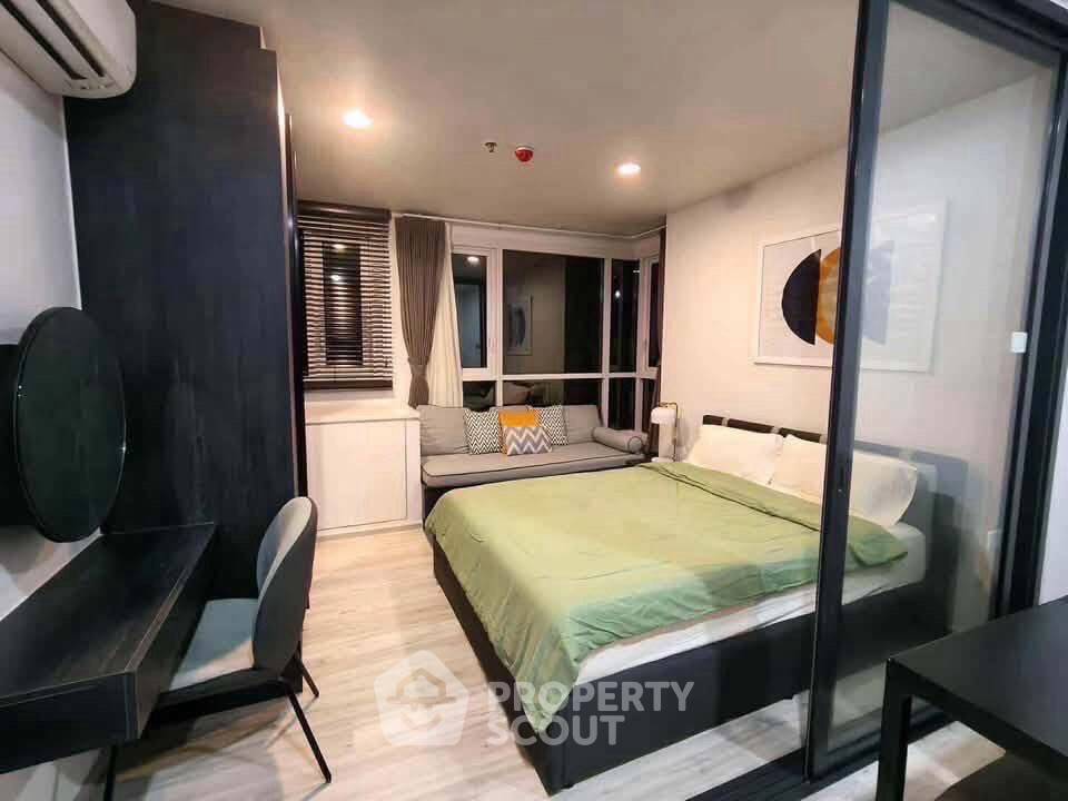 picture 100m To MRT Huai Khwang | 1-BR XT Huaikhwang (ID 3191296) - 8/11