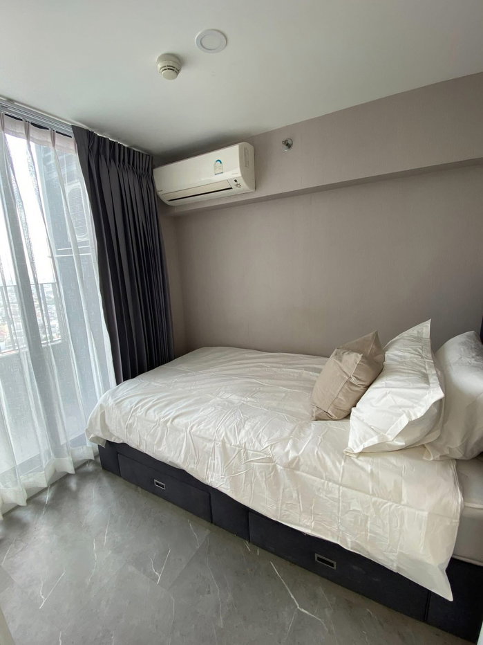 picture Knightsbridge Prime                Sathorn - 11/11
