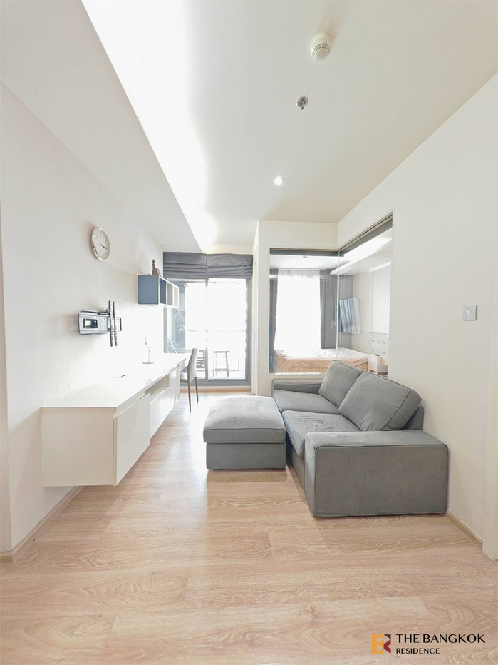 picture H Sukhumvit 43 High-potential Location, Not as Expensive as You Think - 2/9
