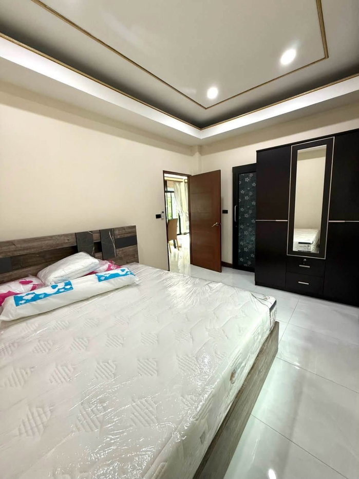 รูป 🏡✨ ขายพูลวิลล่า 2 ชั้น พร้อมสระว่ายน้ำส่วนตัว ใกล้โรงเรียนนานาชาติลานนา ✨🏡  CHD101857 - รูปที่ 12/24