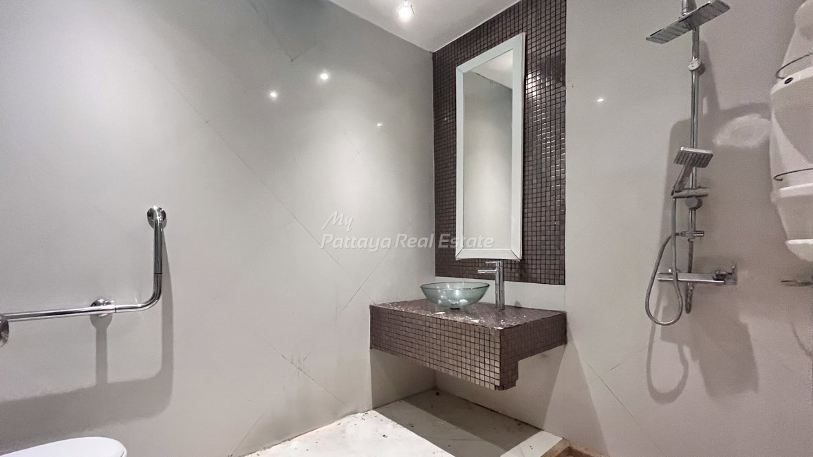 picture 🛏️ Studio - 🛁 1 Bath - 🏙️ Pool View - 🇹🇭 THAI name - 🏢 Diamond Suites Resort Pattaya - Ref: DS42 - 6/12