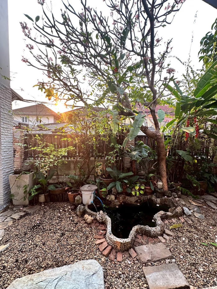 รูป RSTSL102 ให้เช่า บ้านเดี่ยวหรู 2 ชั้น สุทธิสาร – ลาดพร้าว 64 ขนาดที่ดิน 55 ตร.ว. พื้นที่ใช้สอย 350 ตร.ม. 5 นอน 2 น้ำ 60,000 บาท 064-959-8900 - รูปที่ 20/25