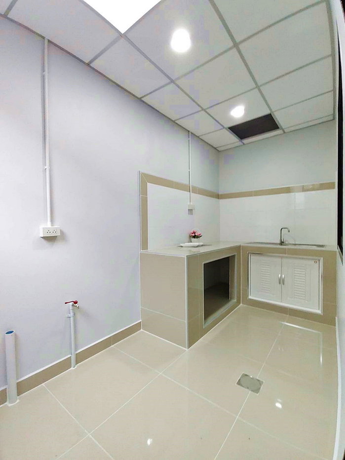 รูป บ้านสวย  หลังมุม มีระเบียงหน้าบ้าน #หมู่บ้าน ป.ผาสุข นิเวศน์ บางบัวทอง ใกล้เซ็นทรัล เวสเกต - รูปที่ 13/23