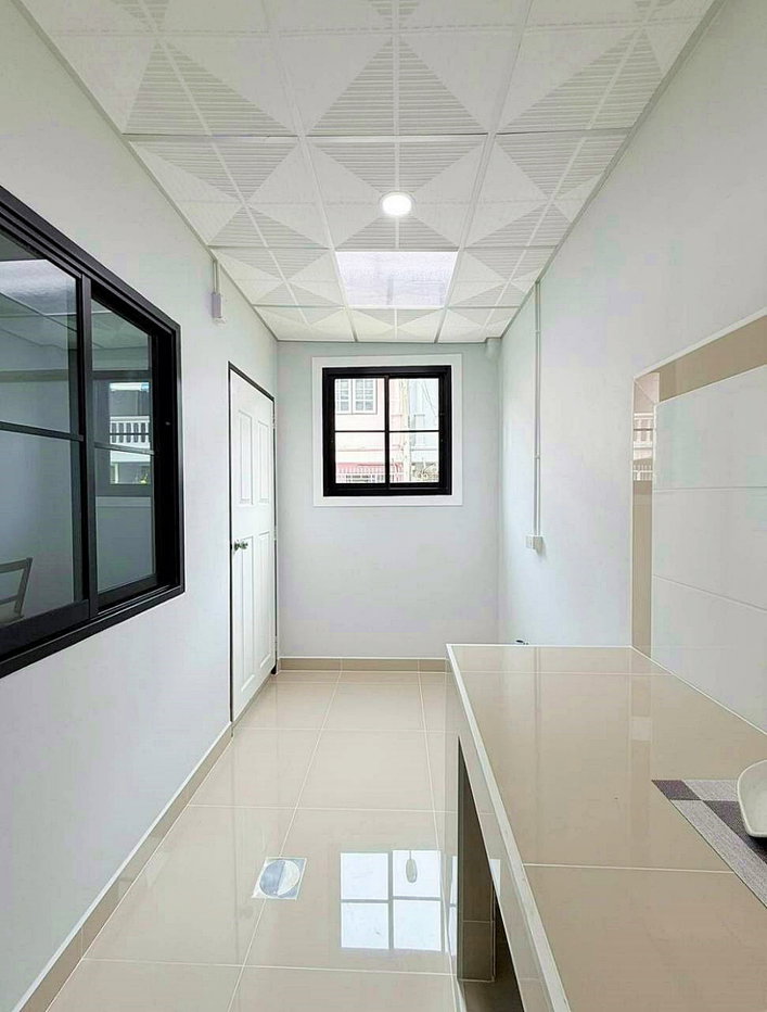 รูป บ้านสวย  หลังมุม มีระเบียงหน้าบ้าน #หมู่บ้าน ป.ผาสุข นิเวศน์ บางบัวทอง ใกล้เซ็นทรัล เวสเกต - รูปที่ 14/23