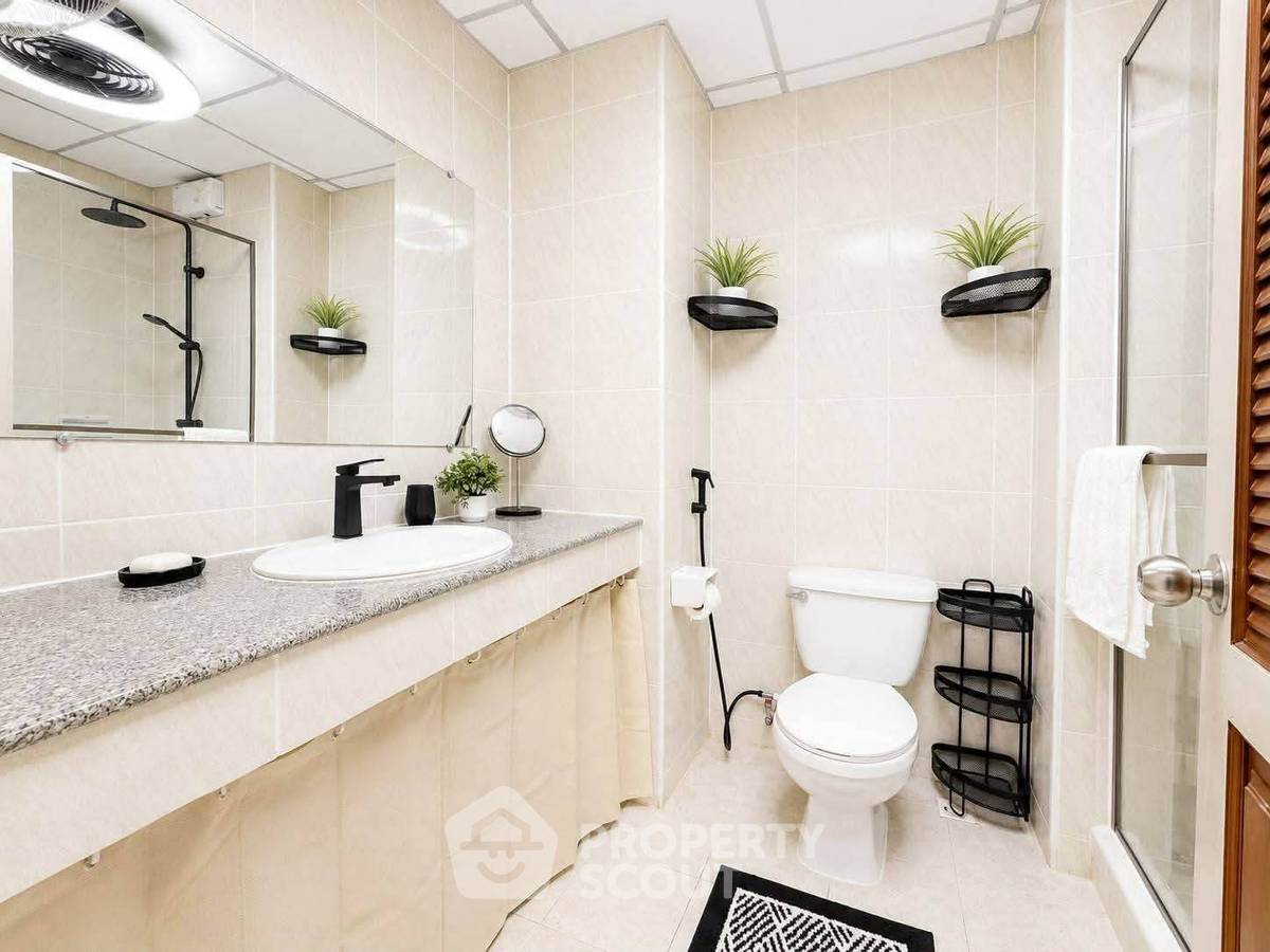 picture Spacious 1-BR 101 Sqm View Talay 5 Condominium Jomtien (ID 3191298) - 14/18