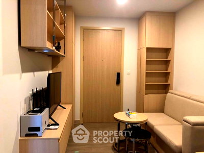 Condos for sale : 1-BR Condo at The Shade Sathorn 1 near MRT Khlong Toei (ID 806963)