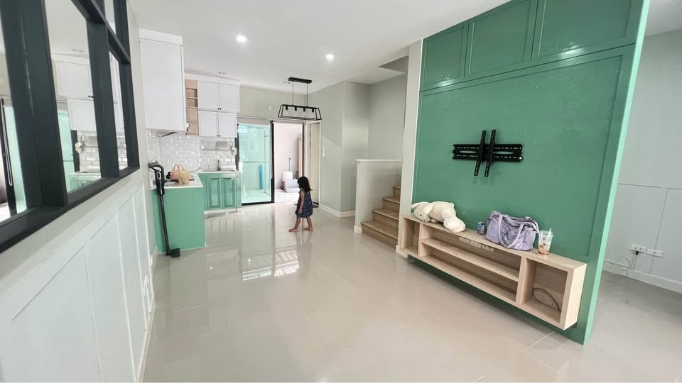 รูป R3130 ให้เช่าทาวน์โฮม 3 ชั้น บ้านนลินอเวนิว 5 รามอินทรา-มีนบุรี (ว่างค่ะ) - รูปที่ 5/18
