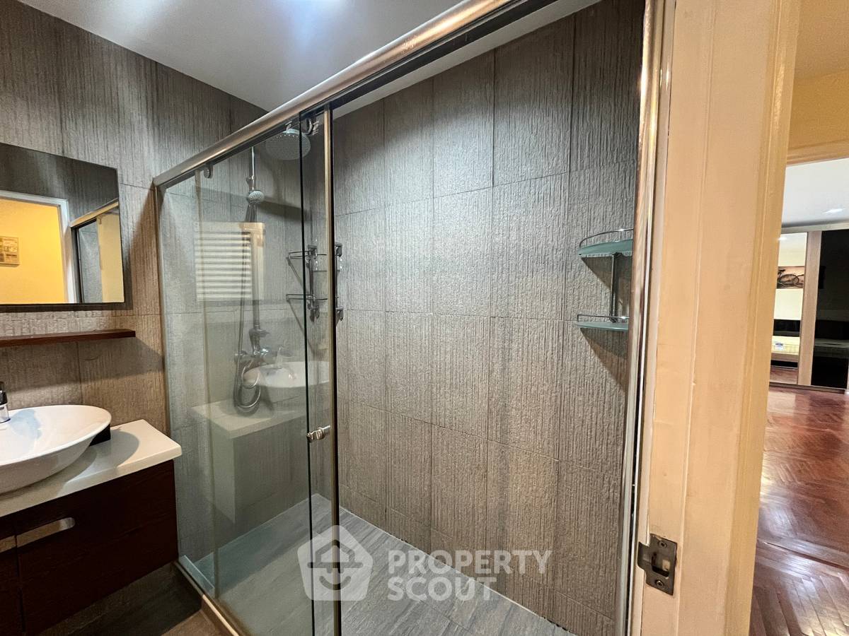 picture Spacious 2-BR 144 Sqm | Silom Condominium 100m To BTS Sala Daeng (ID 513138) - 13/15