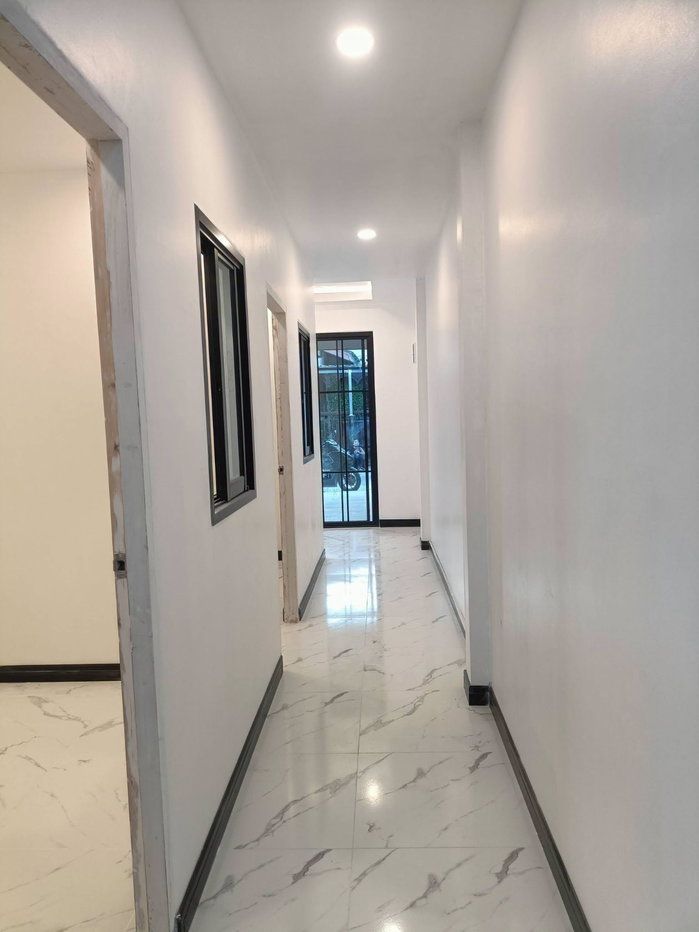 picture Beautiful home in Rawai, great location, only 2.59M THB! 🏡❤️ - 8/10