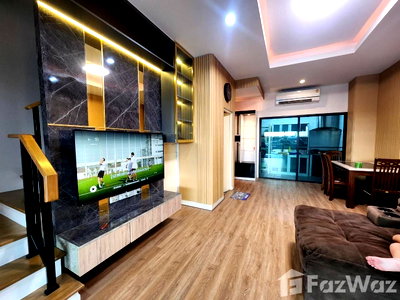 เช่าทาวน์โฮม กรุงเทพมหานคร : Baan Klang Muang Rama 9 - Krungthep Kreetha 5342822