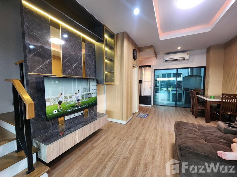 ทาวน์โฮมให้เช่า : Baan Klang Muang Rama 9 - Krungthep Kreetha 5342822