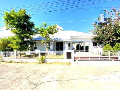 Houses for sale TUKCOM Shopping Plaza Khonkaen : [FOR SALE] Peaceful Single-Story House near Bueng Kaen Nakhon Lake | Piman Place Wongwaen Tai | 65.6 Sq.w. 
