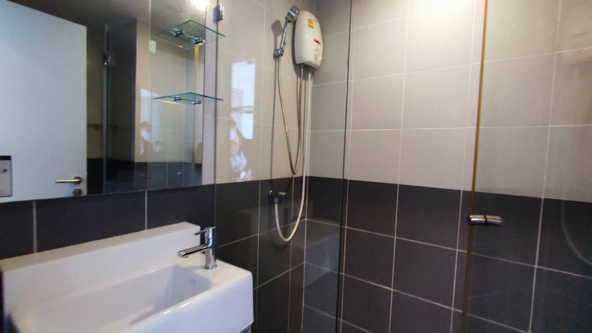 picture *** (Official Agent) Condo for rent : Ideo Mobi Charan-Interchange *** - 7/7