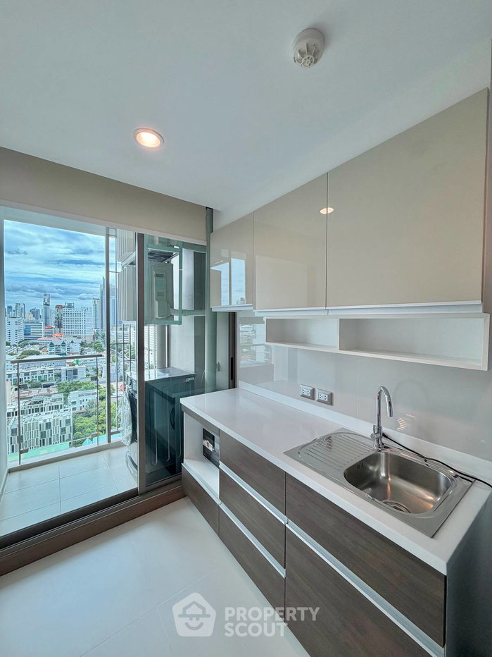 รูป คอนโด 1 ห้องนอน Supalai Oriental Sukhumvit 39 ใกล้ MRT เพชรบุรี (ID 3189926) - รูปที่ 6/7