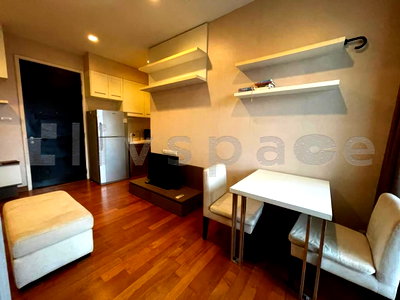 คอนโด BTS เซนต์หลุยส์ : ▚ L0GC05ツ ขาย: Ivy Sathorn 1 Bed 37.84ตร.ม. ราคาดี ทิศไม่ร้อน ย่านสาทร-ช่องนนทรี เหมาะทั้งลงทุนหรืออยู่เอง✨