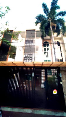 เช่าทาวน์โฮม ถนนประชาอุทิศ ห้วยขวาง : 🏡✨ FOR RENT หมู่บ้าน 84 แมนชั่น – ซอยประดิษฐ์มนูธรรม 5 3 ห้องนอน 3 ห้องน้ำ ใกล้ MRT ลาดพร้าว 71 เพียงประมาณ 900 เมตร