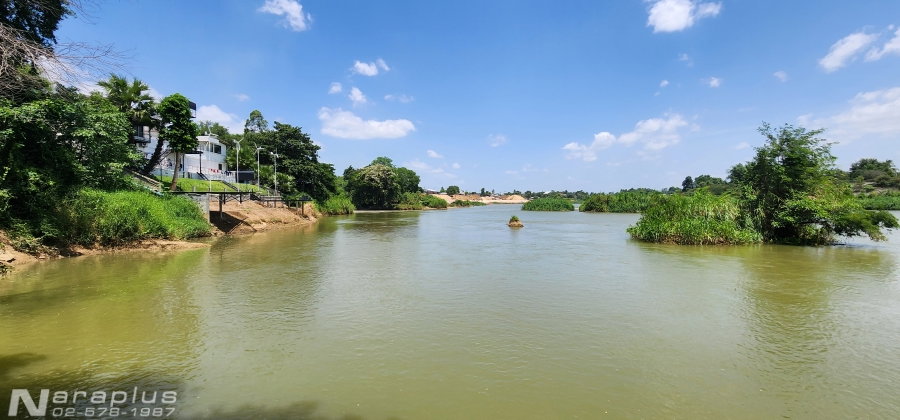 รูป 69060428 : ขายบ้านสไตล์รีสอร์ท พร้อมที่ดินติดโค้งน้ำแม่กลอง เนื้อที่ 2 ไร่ 52.7 ตารางวา พร้อมที่งอกติดแม่น้ำเกือบ 1 ไร่ อ.ท่ามะกา กาญจนบุรี - รูปที่ 12/22