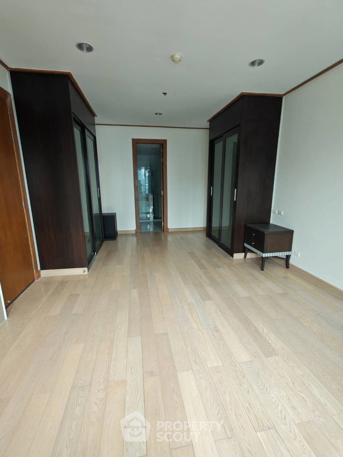 picture 200m To BTS Asoke | 3-BR Citi Smart Sukhumvit 18 (ID 3191281) - 6/8