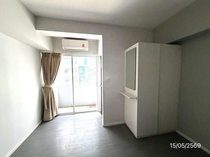 Studio condo for sale, 22.3 sqm, Yuruay Condo
