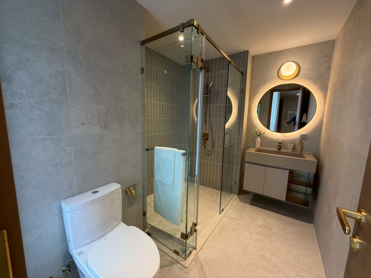 picture Ultra-Luxury Pet-Friendly Condo for Sale: Via 34 Sukhumvit, Spacious 93.02 sq.m., Exclusive Privacy - 10/15