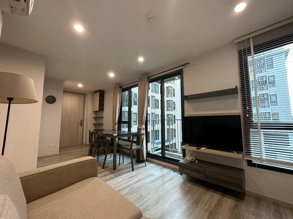 picture NCR560054 For Rent: Centric Ari Station Condo, affordable and attractive option. Line: @695zzpyr - 4/11