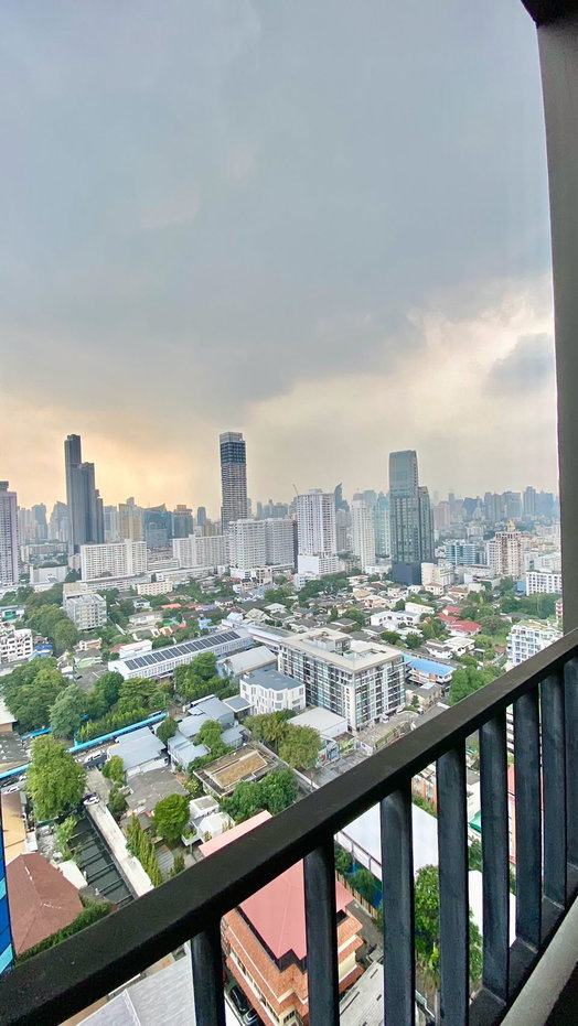 รูป 🏠 ขาย คอนโด Up Ekamai อัพ เอกมัย ทำเลเอกมัย ราคาไฮไลท์ รวมเฟอร์นิเจอร์และเครื่องใช้ไฟฟ้าครบ พร้อมอยู่✅ ทำเลเอกมัย ใกล้ BTS เดินทางสะดวก - รูปที่ 8/9