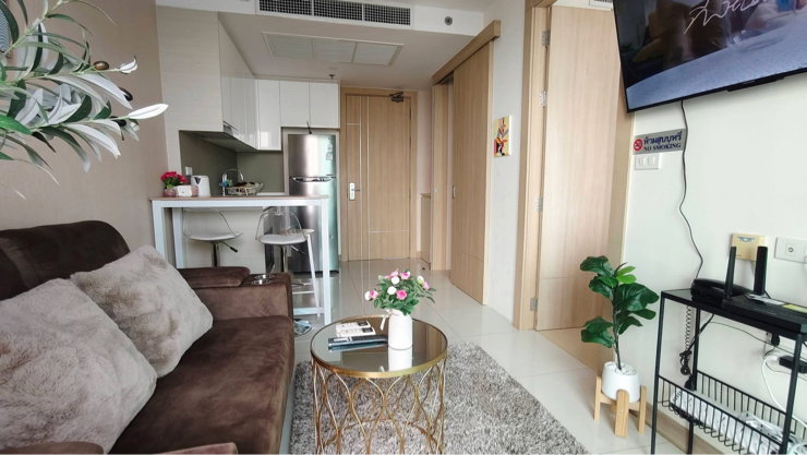 รูป Condo for Rent Jomtien • 35 sq.m. • 28th Floor Sea & City View - รูปที่ 9/17
