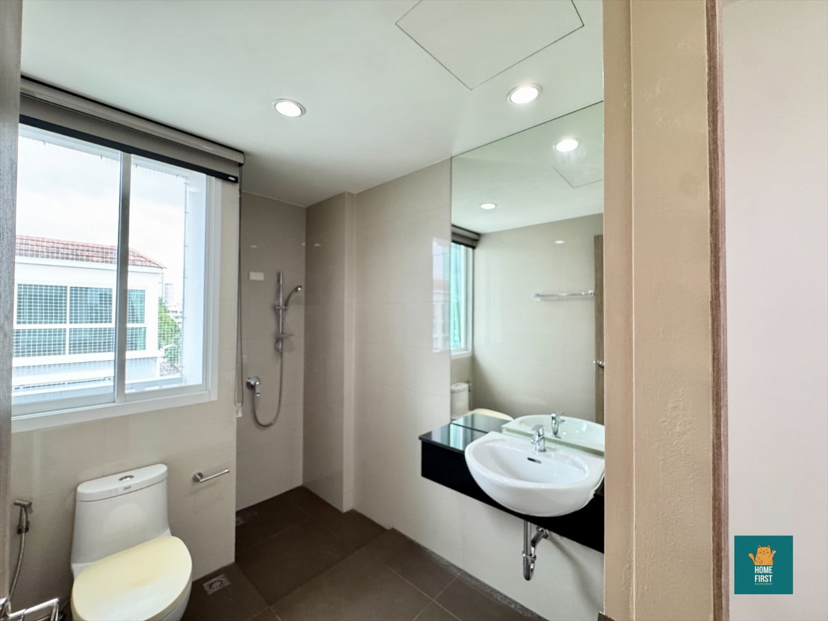 รูป Rent Cote Maison พระราม 3 28ตร.วา 3นอน 5น้ำ 55,000 บาท - รูปที่ 19/23