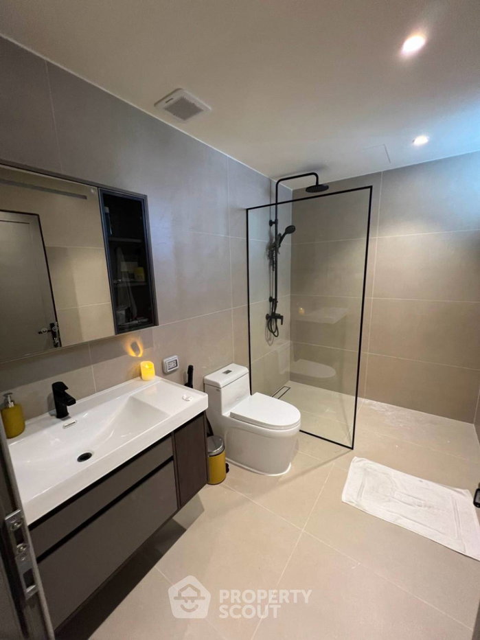 picture 4-BR 236 Sqm Condo At DS Tower 1 Near BTS Phrom Phong (ID 3191314) - 18/18