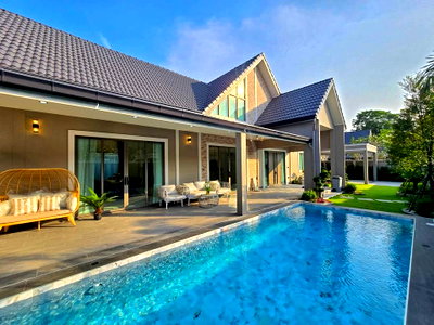 Houses for sale Chonburi : Pool Villa for Sale near Mabprachan Reservoir, Pattaya | 4 Bedrooms | Private Pool | No Common Fee