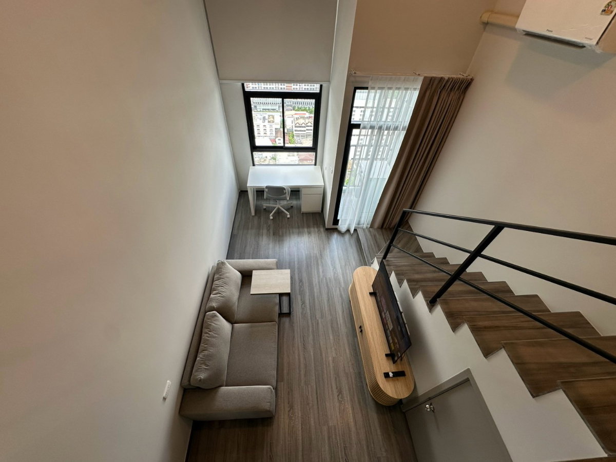 รูป 🔥Hot deal🔥 Duplex unit For rent: Ideo Ramkhamhaeng lamsali station near MRT Yaek Lamsali - รูปที่ 6/16