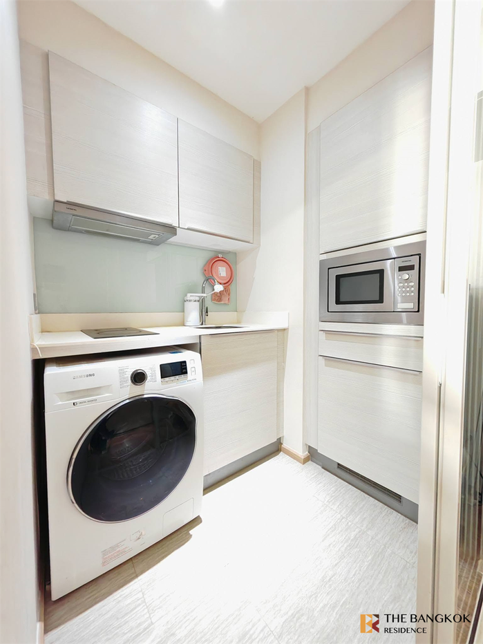 picture H Sukhumvit 43 High-potential Location, Not as Expensive as You Think - 4/9