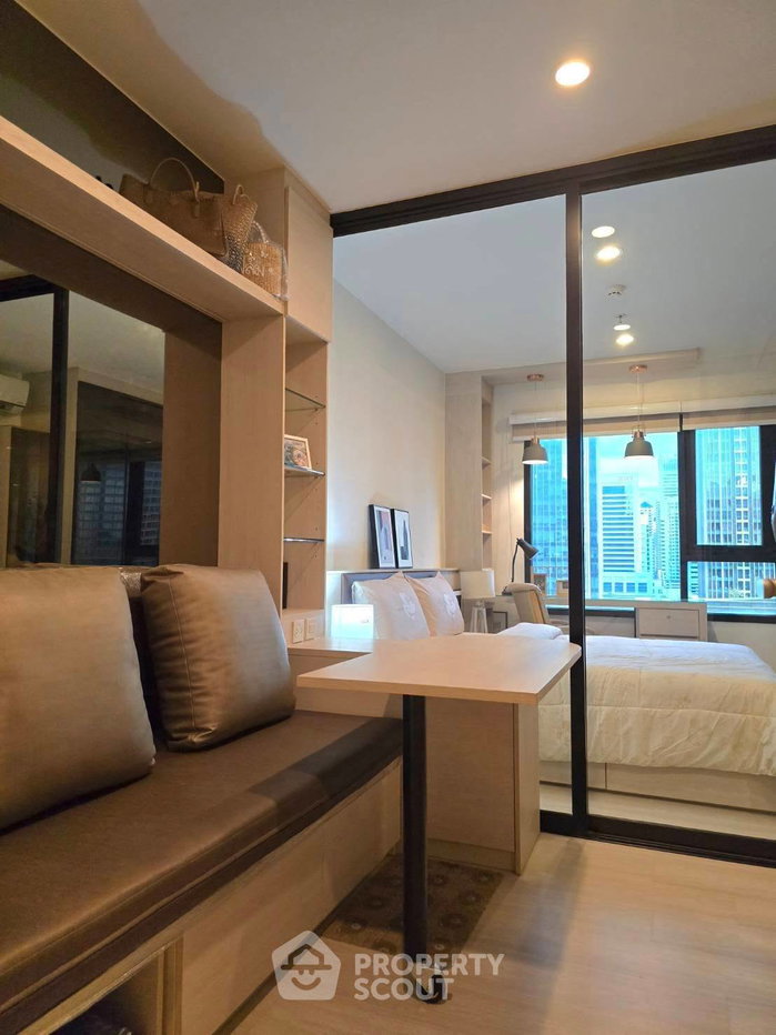 picture 1-BR Condo At Life Asoke In Bang Kapi Near ARL Makkasan (ID 3189158) - 9/12