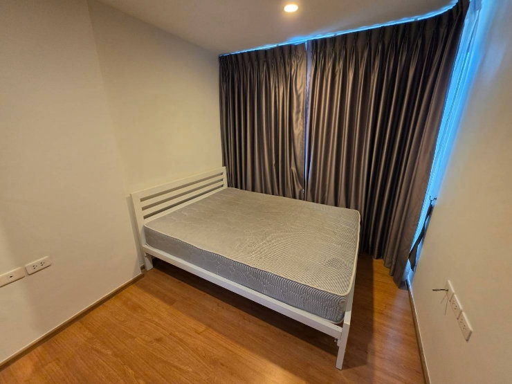 รูป
The Base Sukhumvit 77
🚆ใกล้ BTS อ่อนนุช & BIG.C อ่อนนุช
📥ค่าเช่า 14,000 บาท/เดือน | สัญญา 1 ปี
📝 ประกันห้อง 2 เดือน - รูปที่ 5/8