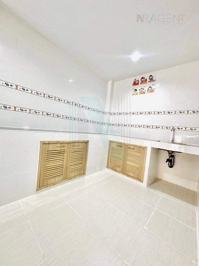รูป 📌 ขายทาวน์เฮาส์ โครงการ หมู่บ้านบ้านบัวทอง 2 ชั้น 2 ห้องนอน 2 ห้องน้ำ - รูปที่ 4/8