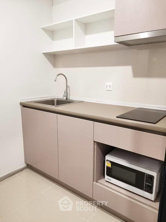 picture 2-BR Condo At Aspire Asoke-Ratchada Near MRT Phra Ram 9 (ID 1539867) - 4/12