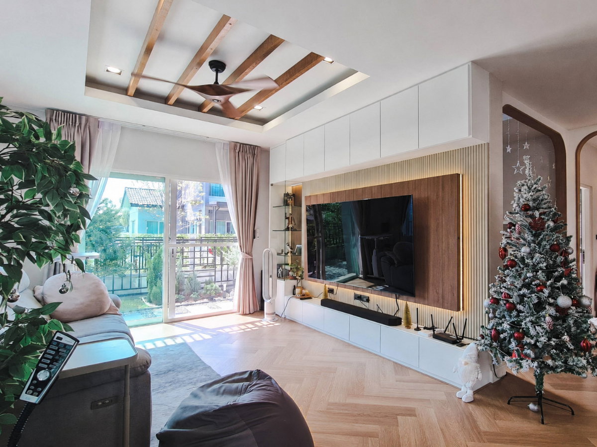 รูป 🏡✨ ให้เช่าบ้านเดี่ยว 2 ชั้น สไตล์มูจิ – Centro พหลฯ–วิภาวดี 2 📍 บ้านหลังมุม ติดสวนส่วนกลาง ทำเลดีที่สุดของโครงการ เงียบสงบ เป็นส่วนตัว - รูปที่ 2/16