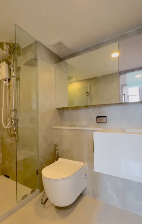 รูป SOHO รัชดา 17 | duplex 2 นอน 48 ตร.ม. MRT ห้วยขวาง | **ค่าเช่า 42,000 บาท** นัดชม แอดไลน์ ID: @property.ma - รูปที่ 17/19